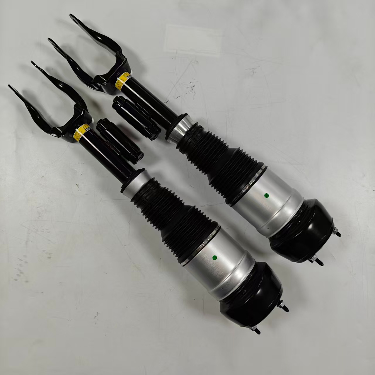 Mercedes-Benz AIRMATIC front air suspension strut OEM A 292 320 40 13